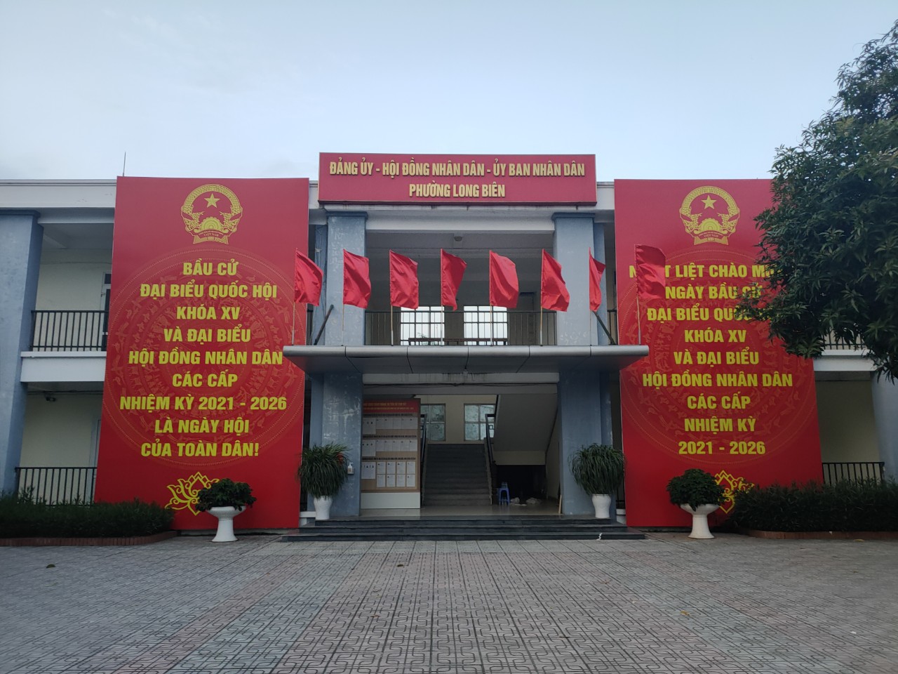 UBND Phường Long Biên