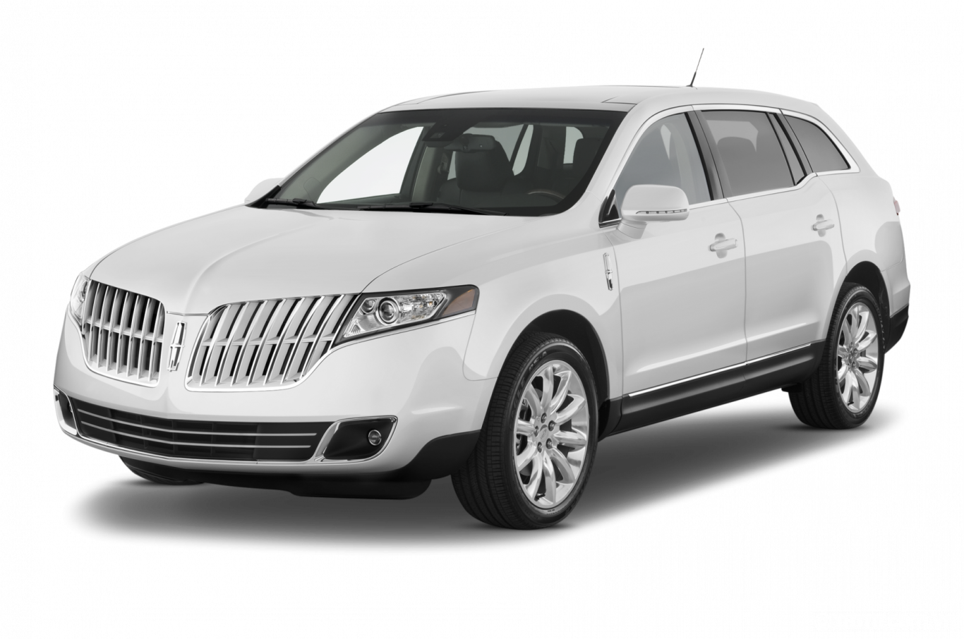 thay ắc quy xe Lincoln MKT tại nhà