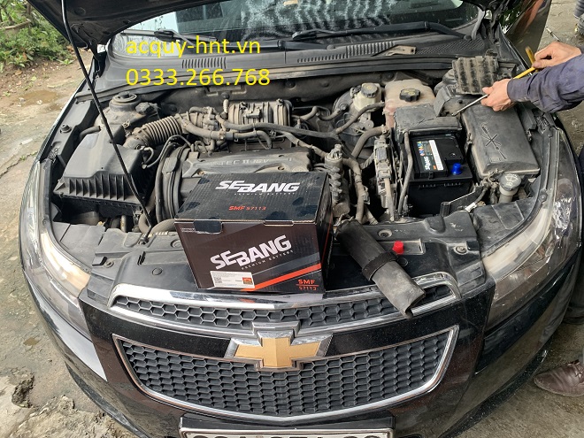 Cứu Hộ Thay ắc quy xe ô tô, xe điện tại UBND Thanh Trì, Hoàng Mai 24h